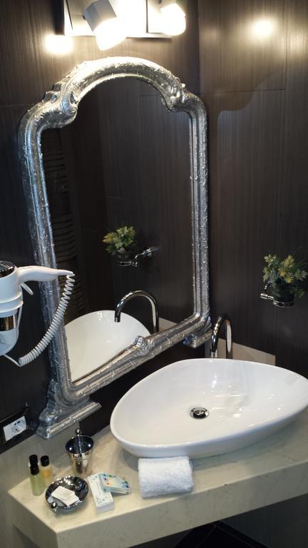 Hotel Boutique Vila Fernando Tiran Oda fotoğraf